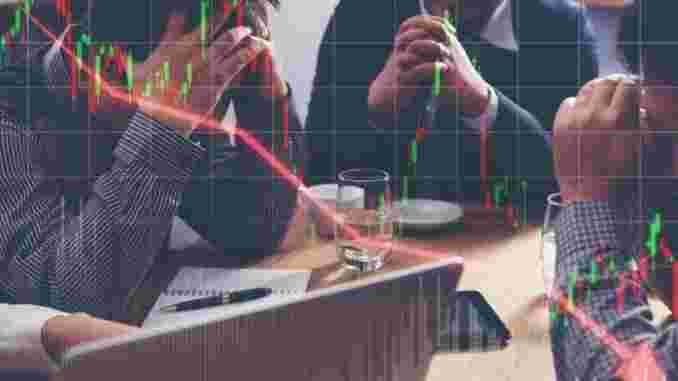 Вслед за биткоином попадали альткоины