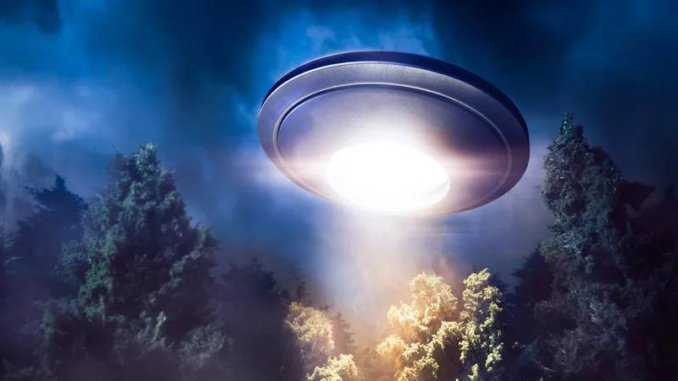 Биткоин-энтузиаст Энтони Помплиано увлёкся НЛО