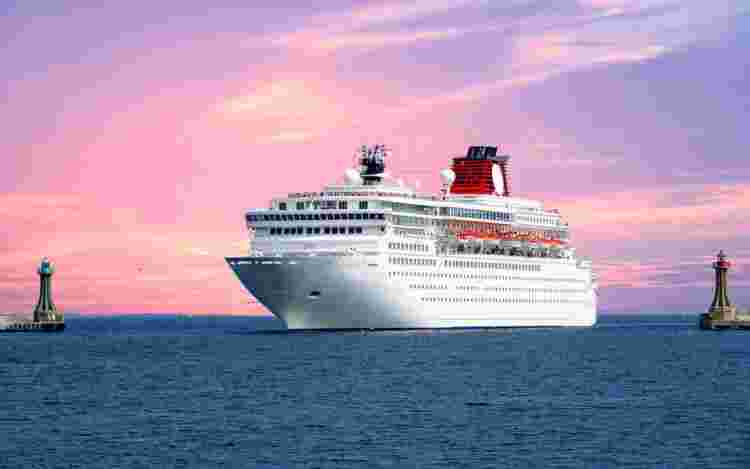 Как работает маяк и зачем он нужен в наше время